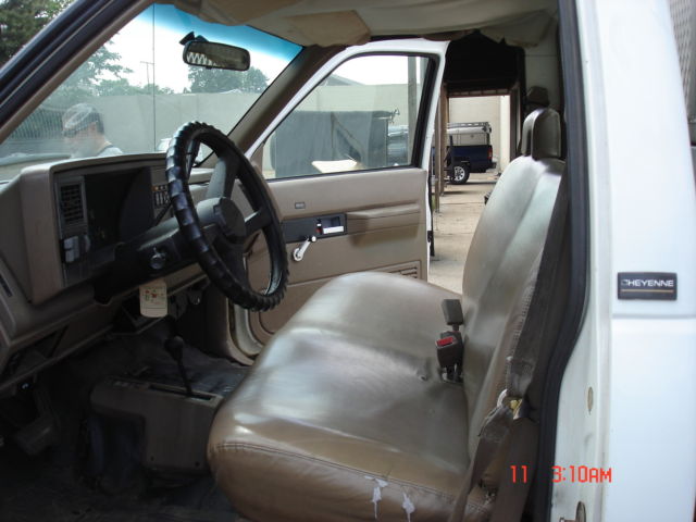 1993 White Chevrolet C/K Pickup 2500 Standard Cab Pickup