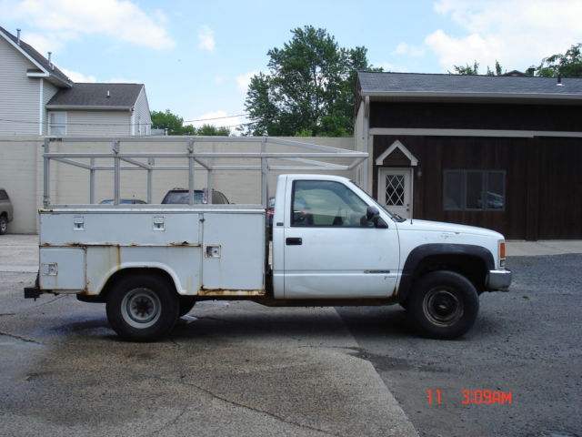 1993 White Chevrolet C/K Pickup 2500 Standard Cab Pickup