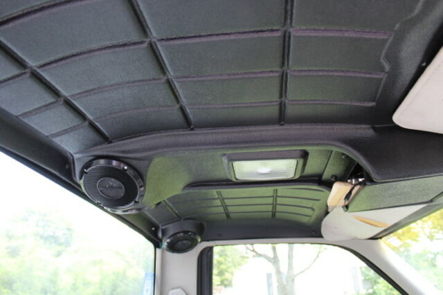 1993 Black Chevrolet Other Pickups Standard Cab Pickup