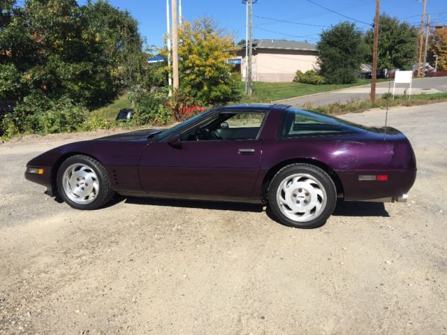 1993 White Chevrolet Corvette Coupe