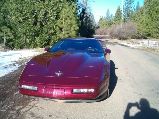 1993 Ruby Chevrolet Corvette Coupe
