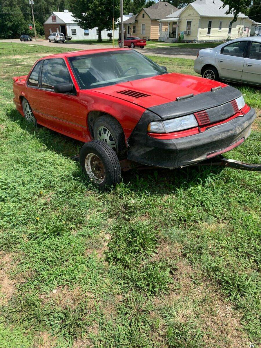 1993 Red Chevrolet Lumina Coupe