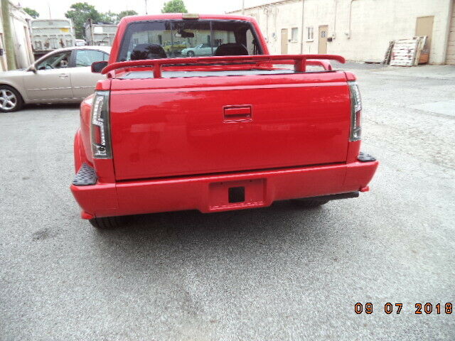1993 Red Chevrolet C/K Pickup 1500 pickup