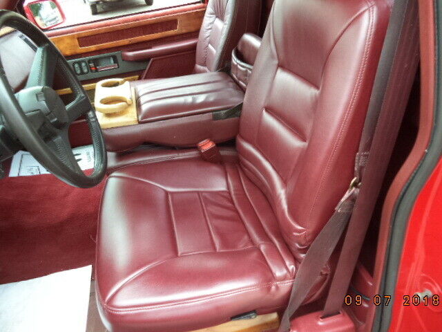 1993 Red Chevrolet C/K Pickup 1500 pickup