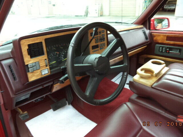 1993 Red Chevrolet C/K Pickup 1500 pickup