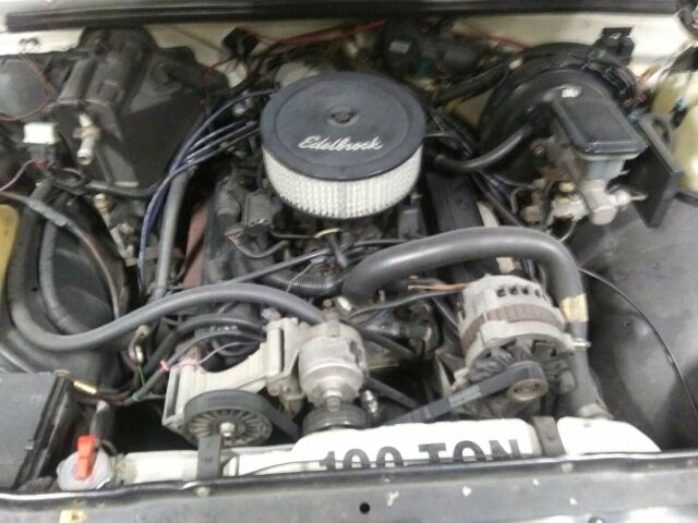 1993 White Chevrolet S-10 Extended Cab Pickup