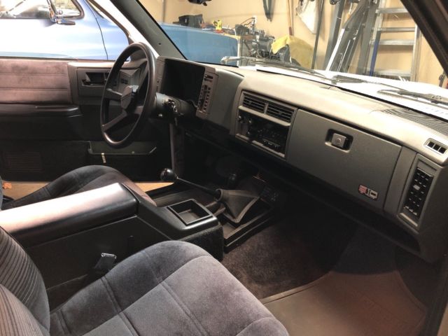 1993 White Chevrolet S-10 Extended Cab Pickup