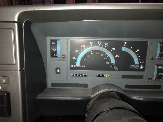 1993 White Chevrolet S-10 Extended Cab Pickup