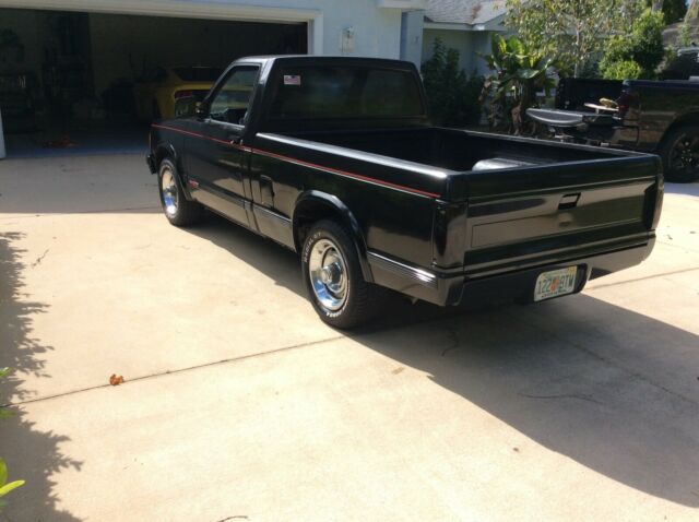 1993 Black Chevrolet S-10