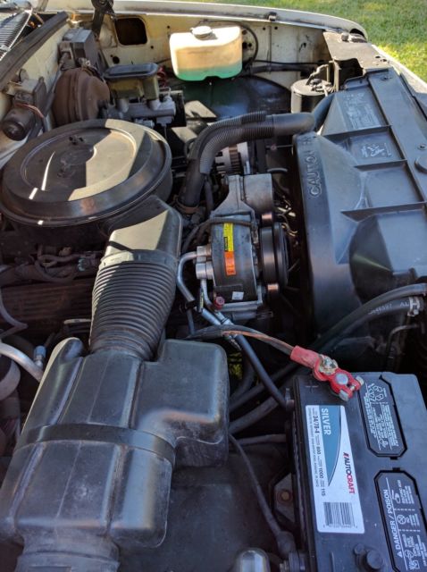 1993 White Chevrolet C/K Pickup 1500 Extended Cab Pickup