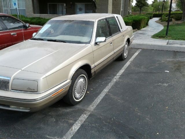 1993 Gold Chrysler New Yorker Sedan
