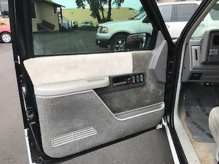 1993 Black Chevrolet C/K Pickup 1500 Standard Cab Pickup