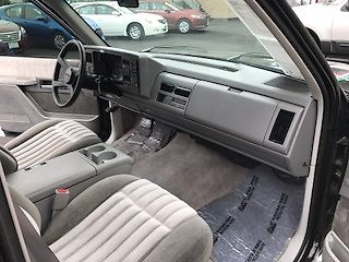 1993 Black Chevrolet C/K Pickup 1500 Standard Cab Pickup