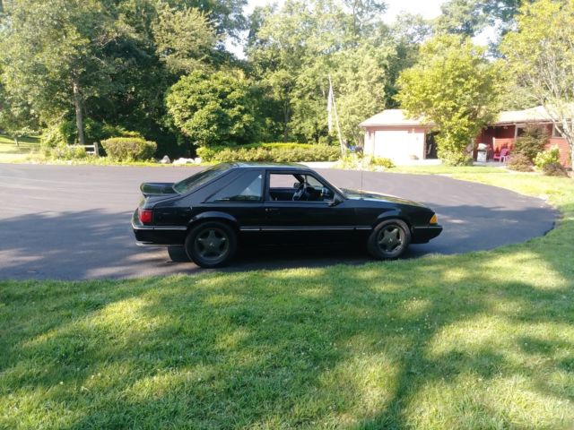 1989 Black Ford Mustang Hatchback