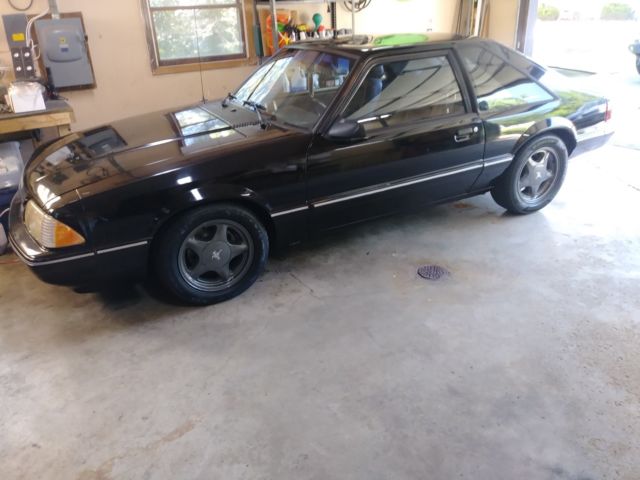 1989 Black Ford Mustang Hatchback