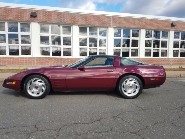 1993 Burgundy Chevrolet Corvette Coupe
