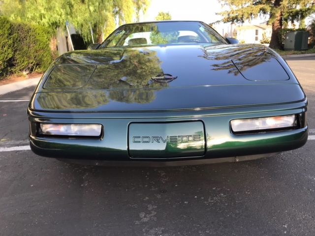 1993 POLO GREEN Chevrolet Corvette Coupe