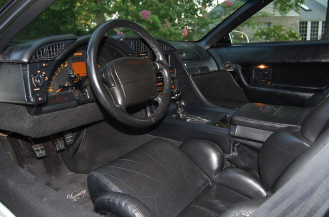 1993 White Chevrolet Corvette Coupe