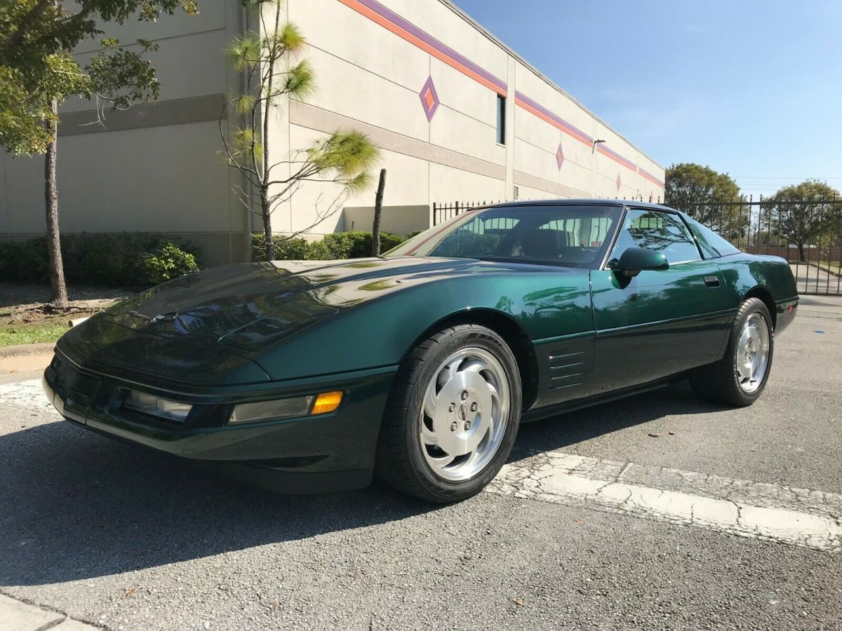 1993 Green Chevrolet Corvette Coupe