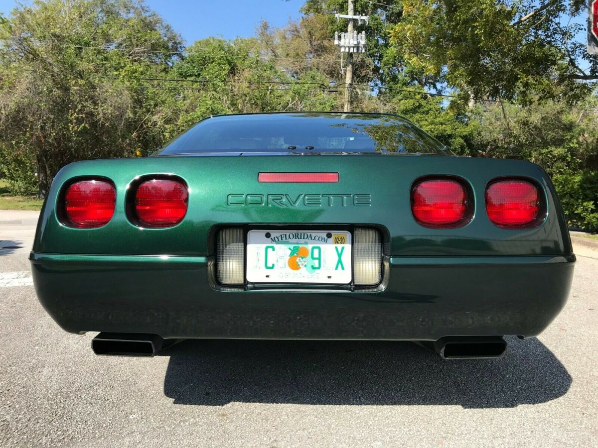 1993 Green Chevrolet Corvette Coupe