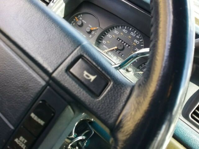 1993 White Ford Crown Victoria Sedan