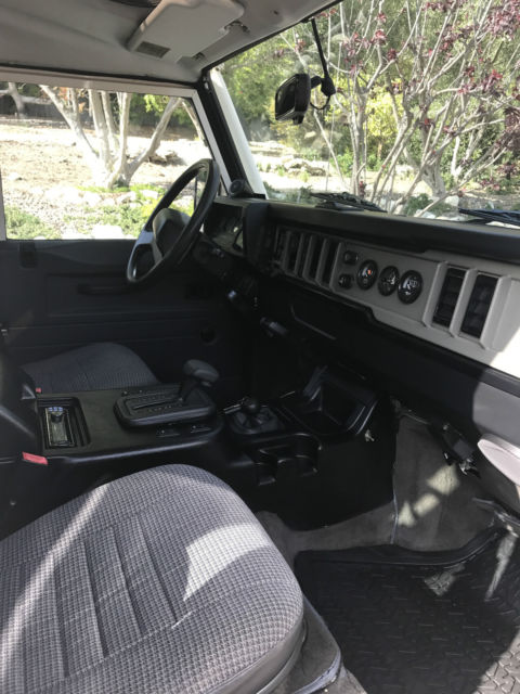 1993 Alpine White Land Rover Defender