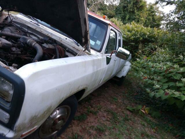1993 White Dodge Ram 3500 Extended Cab Pickup