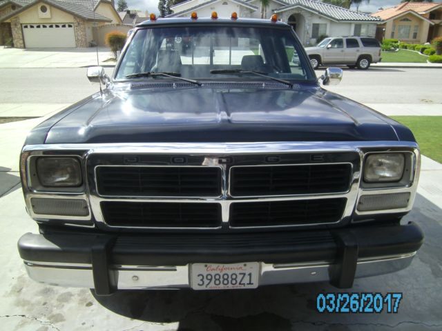 1993 Blue Dodge Ram 3500 Extended Cab Pickup