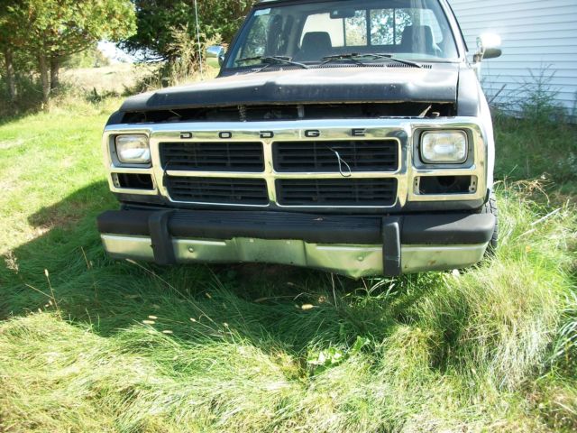 1993 Black Dodge Ram 2500 Cab & Chassis