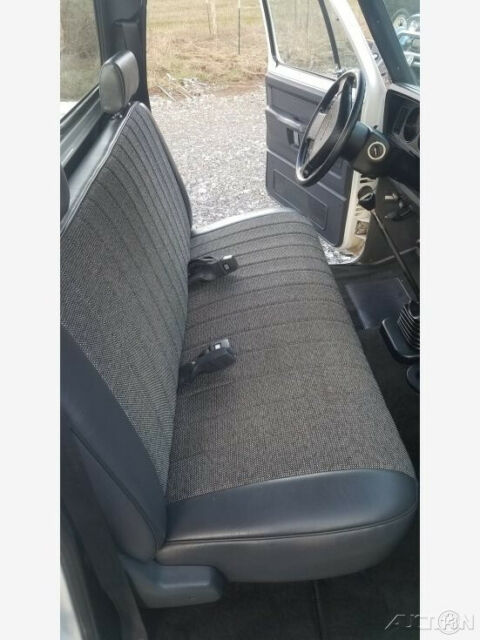 1993 White Dodge W150 Pickup Truck