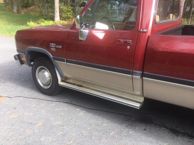1993 Brown Dodge Ram 2500 Standard Cab Pickup
