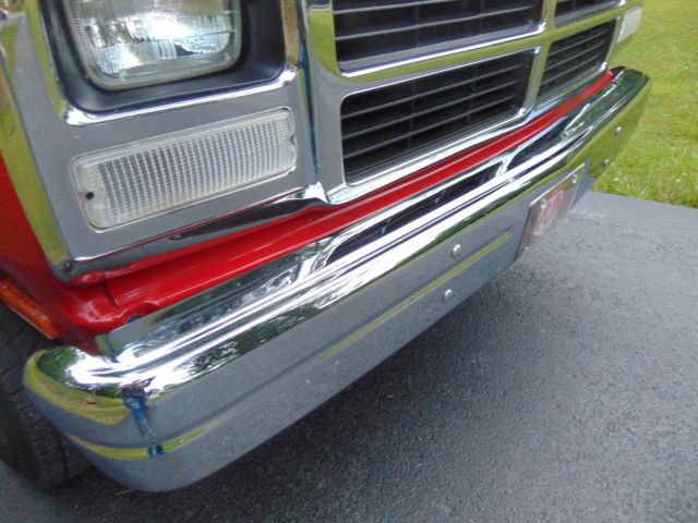 1993 Red Dodge Ram 1500