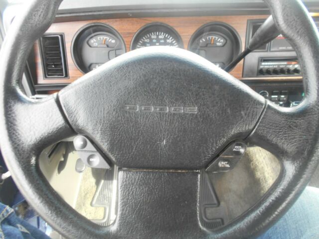 1993 Blue Dodge Ram 2500 Extended Cab Pickup