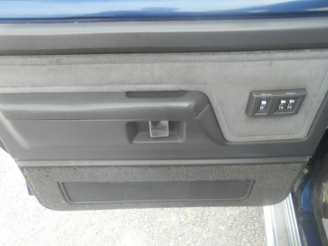 1993 Blue Dodge Ram 2500 Extended Cab Pickup