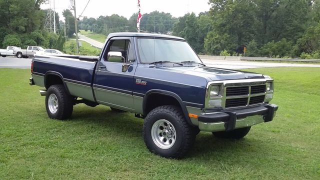 1993 Blue Dodge Power Wagon