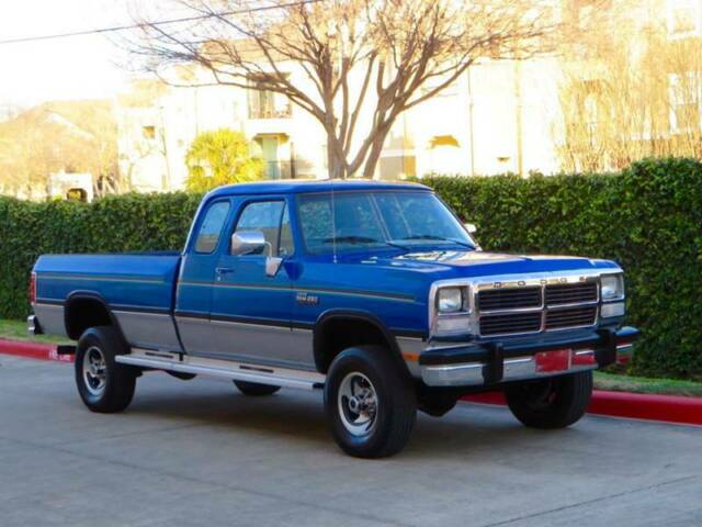 1993 Blue Dodge Ram 2500 Pickup Truck