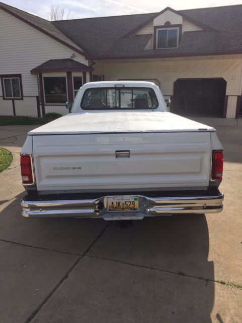 1993 White Dodge Ram 3500