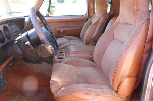 1993 Two Tone Gold & Cherry Dodge Other Pickups Extended Cab Pickup