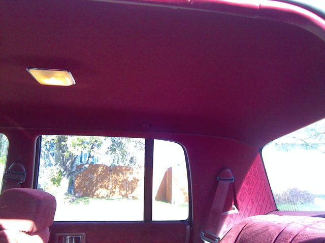 1993 Red Dodge Spirit Sedan