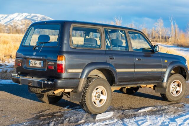 1993 Gray Toyota Land Cruiser SUV