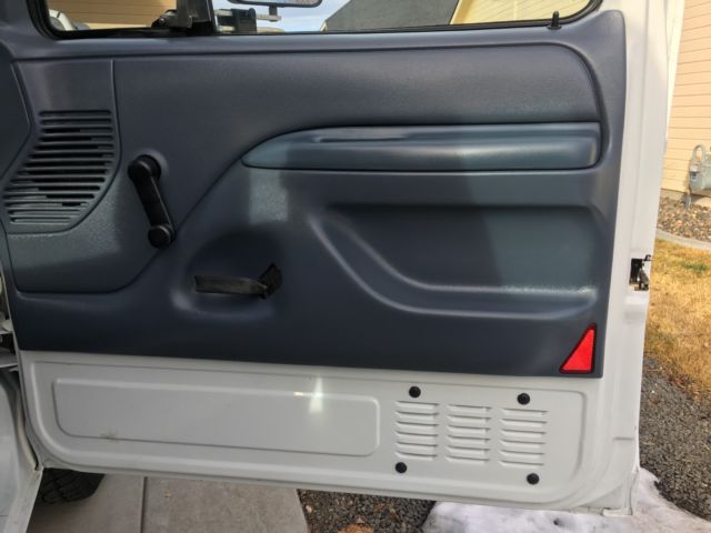1993 White Ford F-250 Extended Cab Pickup