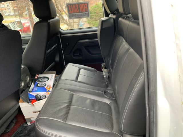 1993 White Ford F-350 Crew Cab Pickup