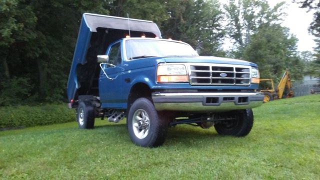 1993 blue Ford F-350 Standard Cab Pickup