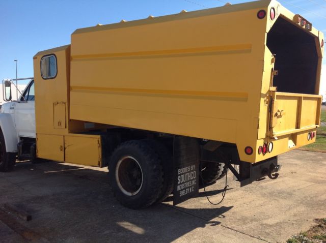 1993 Ford Other chipper dump
