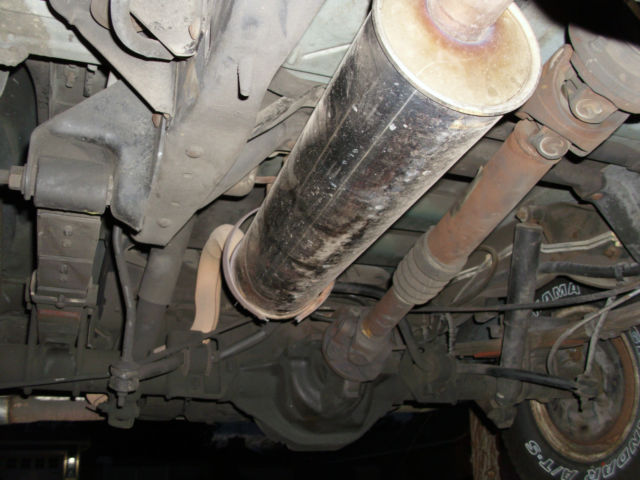 1993 Green Ford Bronco SUV/TRUCK