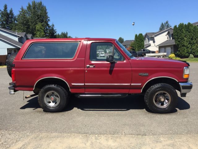 1993 Burgundy Ford Bronco SUV