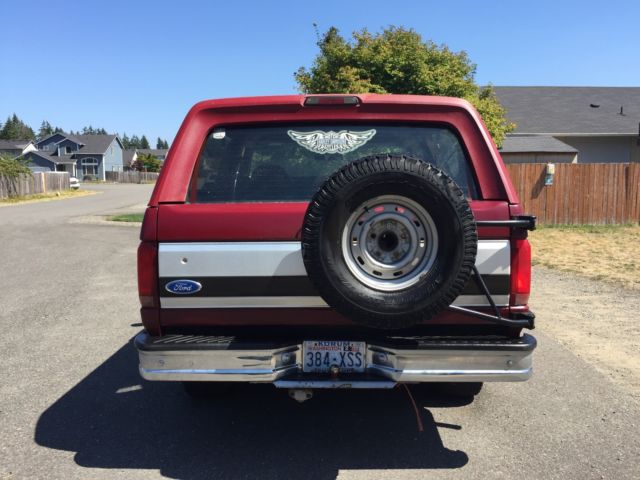 1993 Burgundy Ford Bronco SUV