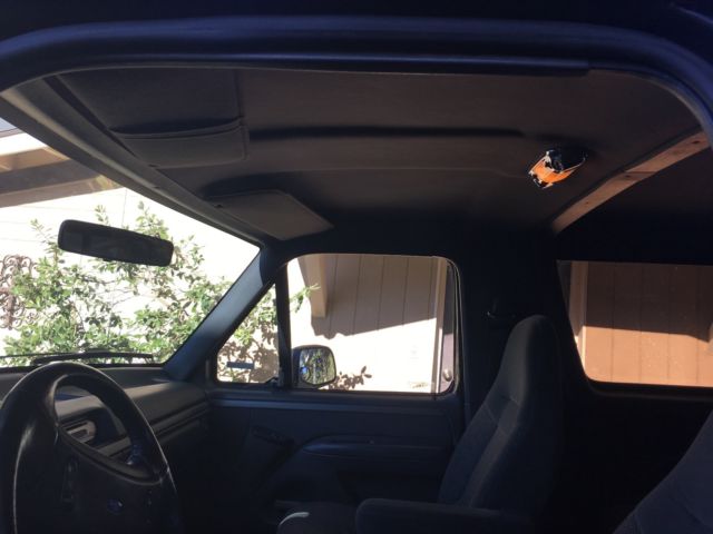 1993 Black Ford Bronco SUV