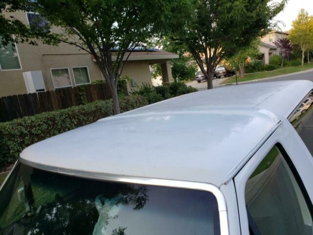 1993 White Ford Bronco SUV