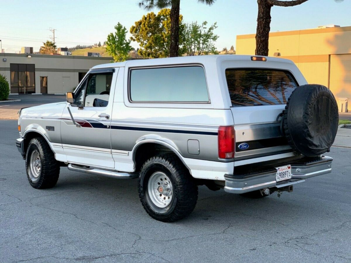 1993 Ford Bronco